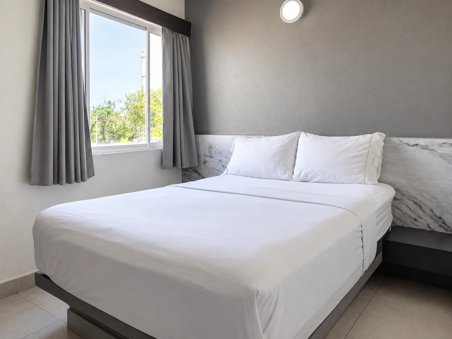 Habitación de Hotel Victoria con una cama